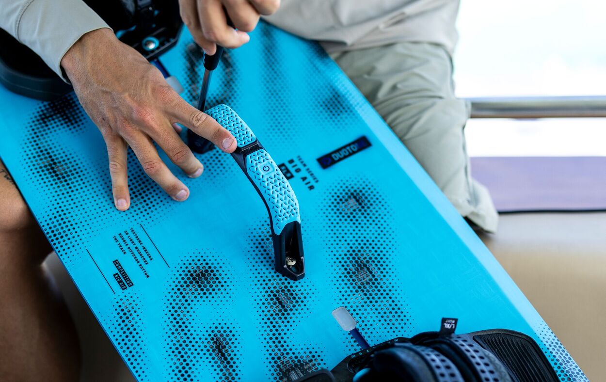 Duotone Big Air Twintip Handle - Woo housing board handle - Worthing Watersports - 9010583328676 - Spareparts - Duotone Kiteboarding