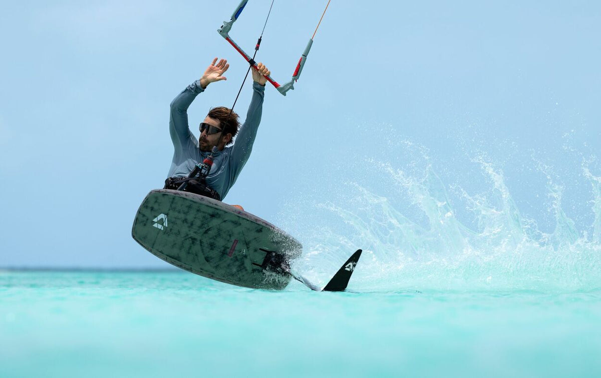 Duotone Click Bar Quad Control 2027 - Advanced Control Bar - Worthing Watersports - 9010583319148 - Bars - Duotone Kiteboarding