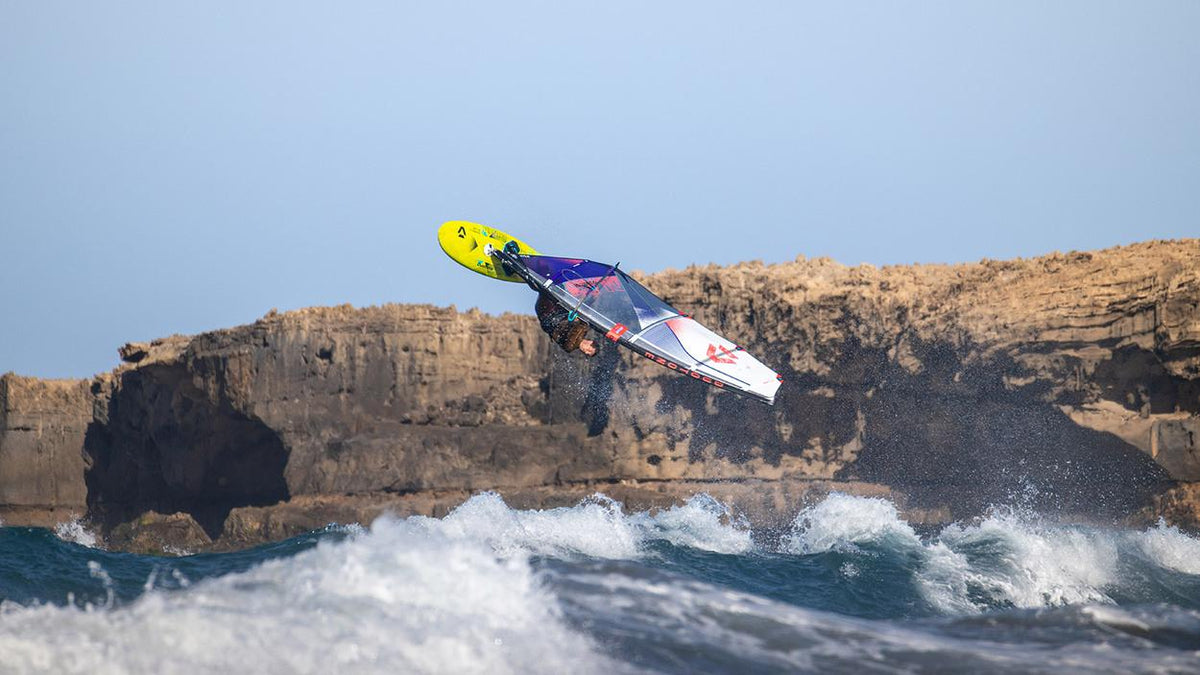 Duotone Cosmic 4 Fin D/LAB 2027 - The Ultimate Wave Board - Worthing Watersports - 9010583330525 - Boards - Duotone Windsurfing