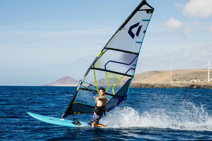Duotone Eagle SLS 2026 - Single fin - Lightweight Freeride Progression Windsurfing Board - Worthing Watersports - 9010583291512 - Boards - Duotone Windsurfing