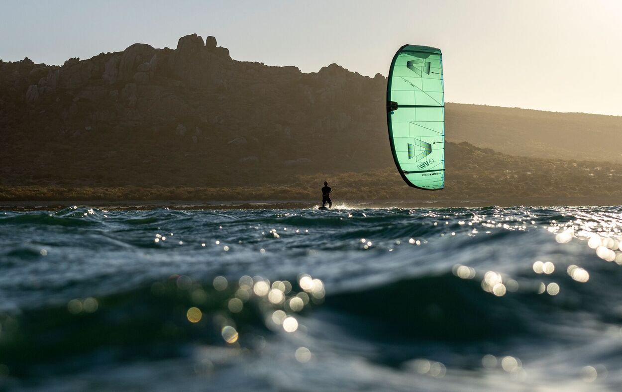 Duotone Evo 2026 - Allround Kite - Worthing Watersports - 9010583305165 - Kites - Duotone Kiteboarding