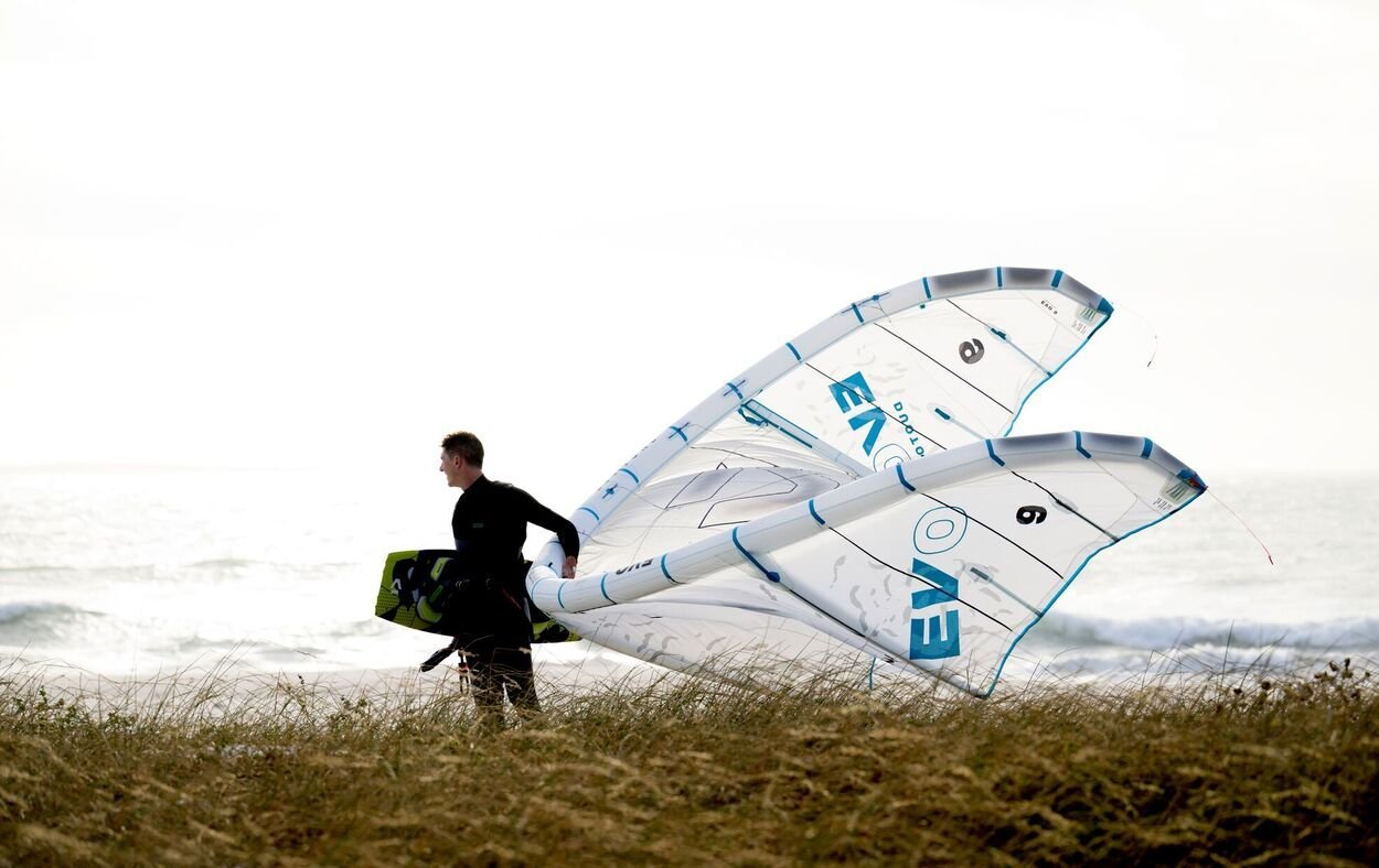 Duotone Evo Concept Blue 2024 - Worthing Watersports - 9010583197791 - Kites - Duotone Kiteboarding