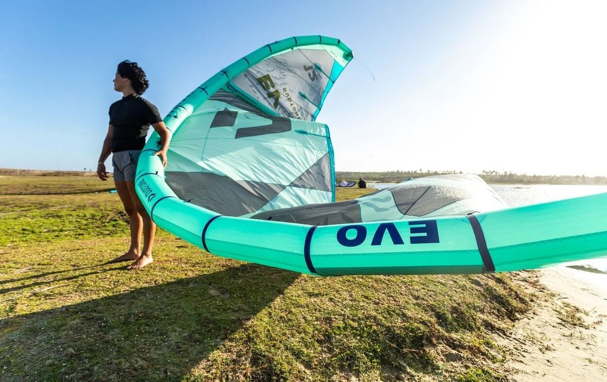 Duotone Evo Kite & Gonzales Board Full Kitesurf Package Set 2024 - Worthing Watersports - Kites - Duotone Kiteboarding
