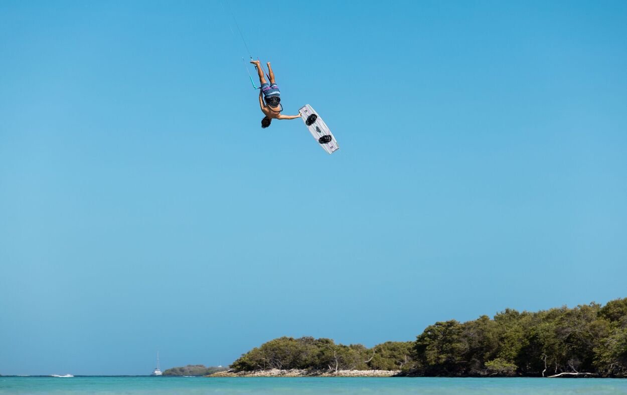 Duotone Jaime Concept Blue 2026 - Freestyle/Freeride Twintip - Worthing Watersports - 9010583285757 - Twintips - Duotone Kiteboarding