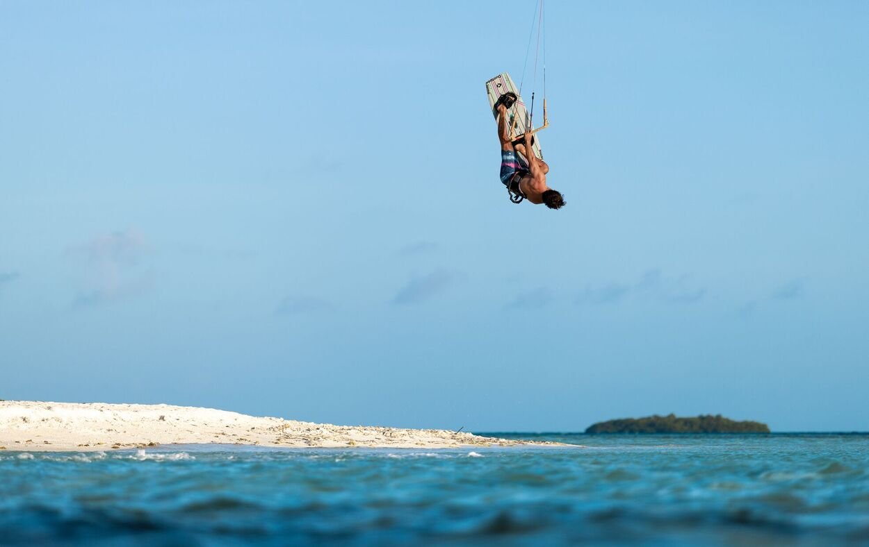 Duotone Jaime Concept Blue 2026 - Freestyle/Freeride Twintip - Worthing Watersports - 9010583285757 - Twintips - Duotone Kiteboarding