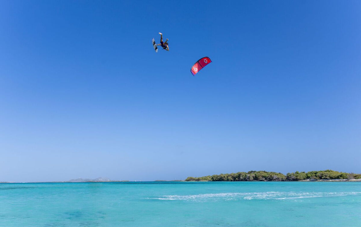 Duotone Jaime SLS 2027 - High Performance Freestyle & Big Air Twintip - Worthing Watersports - 9010583327433 - Twintips - Duotone Kiteboarding