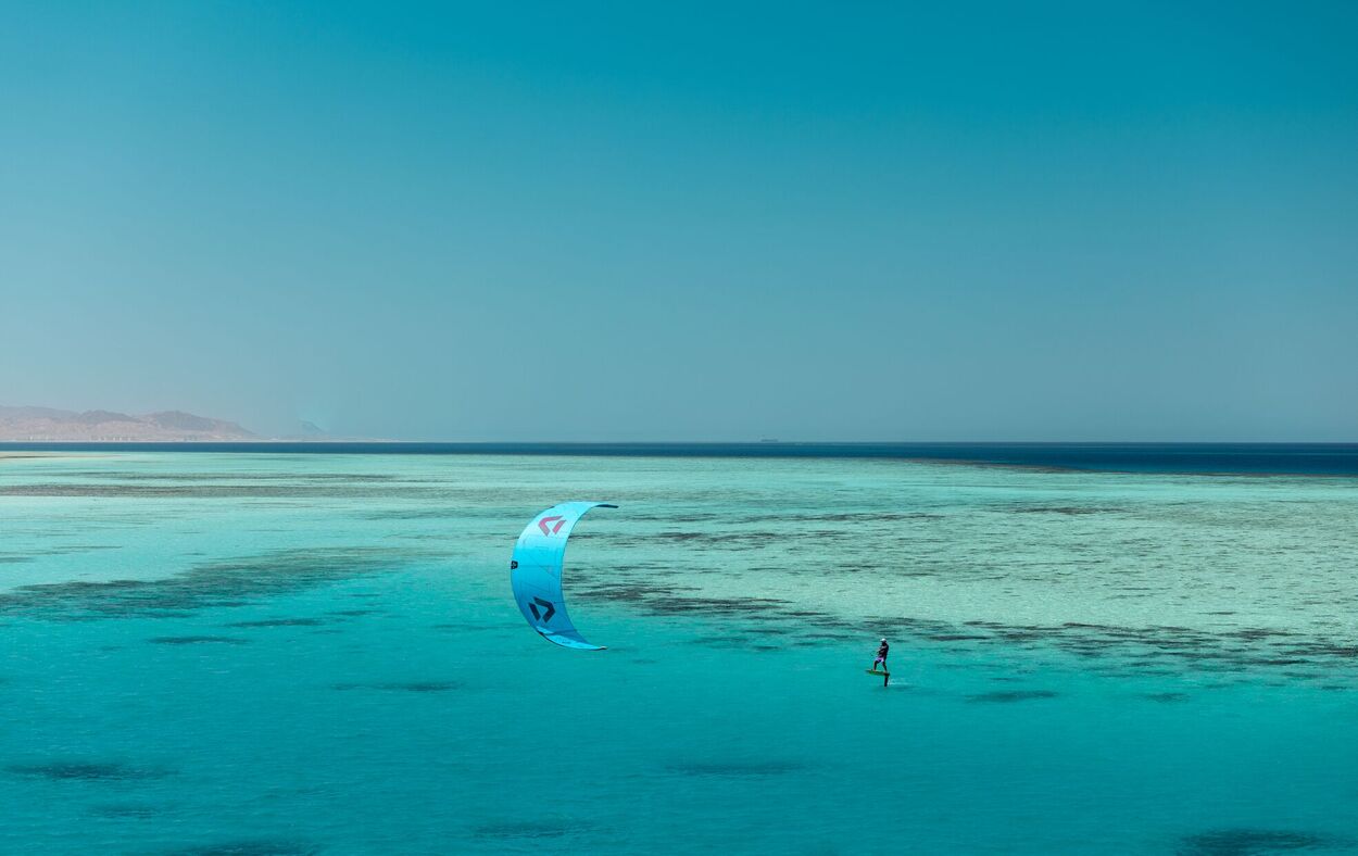 Duotone Juice D/LAB 2026 - Ultimate Lightwind Freeride Kite - Worthing Watersports - 9010583295435 - Kites - Duotone Kiteboarding