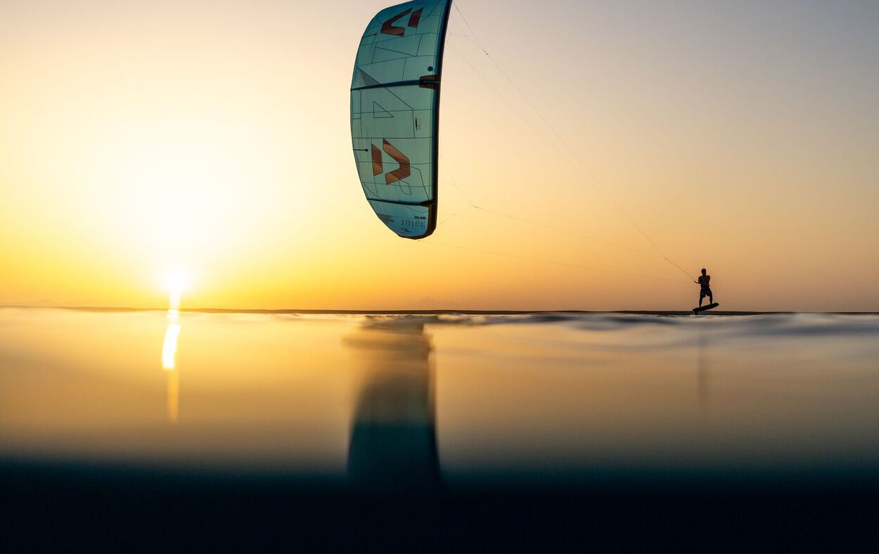 Duotone Juice D/LAB 2026 - Ultimate Lightwind Freeride Kite - Worthing Watersports - 9010583295435 - Kites - Duotone Kiteboarding