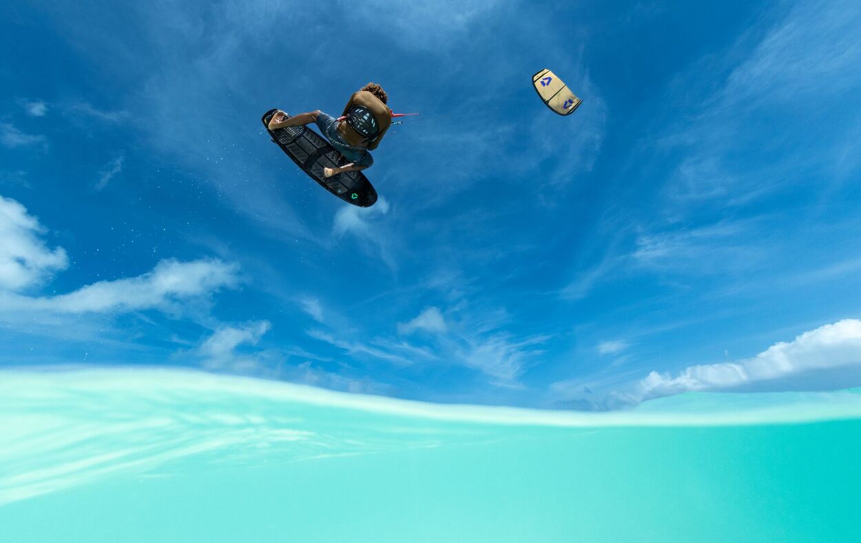 Duotone Provoke 2026 - Strapless Freestyle - Worthing Watersports - 9010583285412 - Surfboards - Duotone Kiteboarding