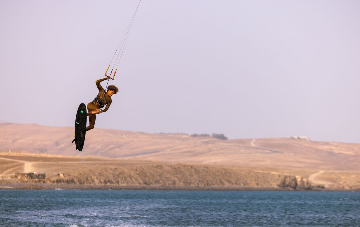 Duotone Provoke 2026 - Strapless Freestyle - Worthing Watersports - 9010583285412 - Surfboards - Duotone Kiteboarding