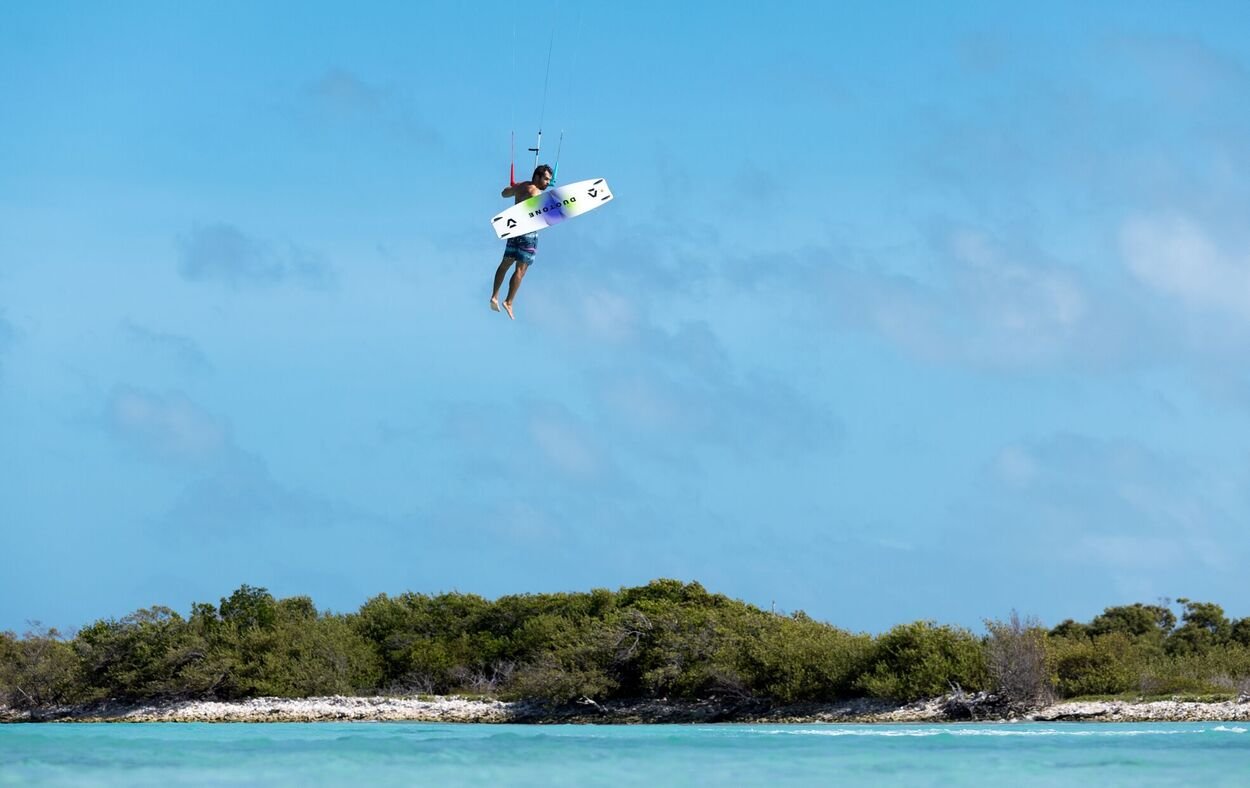 Duotone Select SLS 2026 - Freeride Twintip - Worthing Watersports - 9010583285979 - Twintips - Duotone Kiteboarding