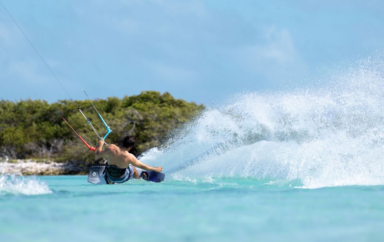 Duotone Select SLS 2026 - Freeride Twintip - Worthing Watersports - 9010583285979 - Twintips - Duotone Kiteboarding