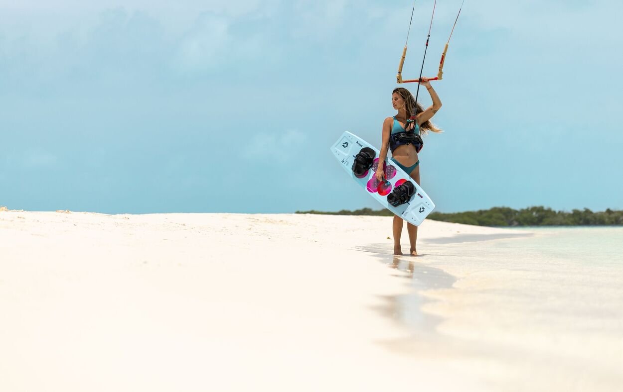 Duotone Soleil SLS 2026 - Women's Freeride TwinTip - Worthing Watersports - 9010583286112 - Twintips - Duotone Kiteboarding