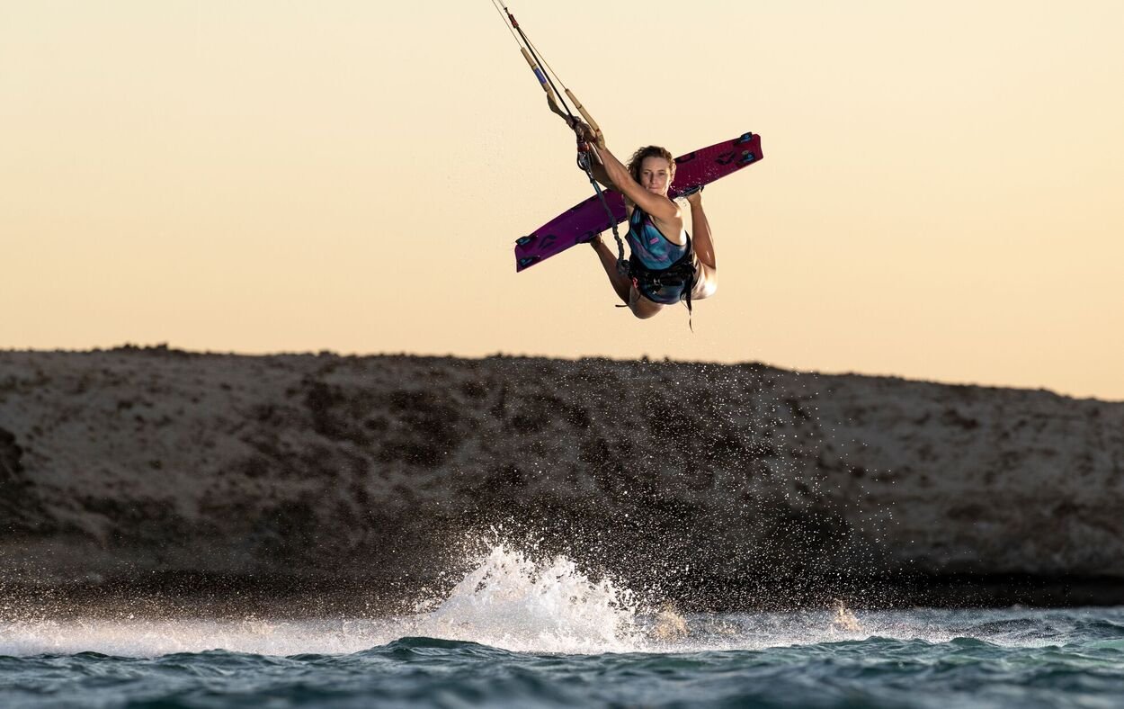 Duotone Soleil SLS 2026 - Women's Freeride TwinTip - Worthing Watersports - 9010583286112 - Twintips - Duotone Kiteboarding