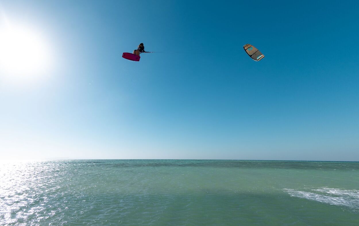 Duotone Soleil SLS 2026 - Women's Freeride TwinTip - Worthing Watersports - 9010583286112 - Twintips - Duotone Kiteboarding