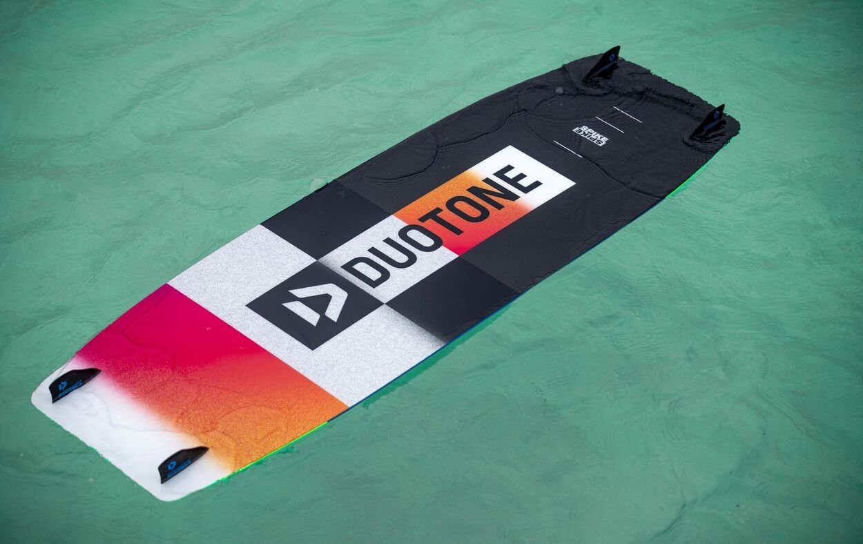 Duotone Spike 2024 - Worthing Watersports - 9010583127057 - Twintips - Duotone Kiteboarding