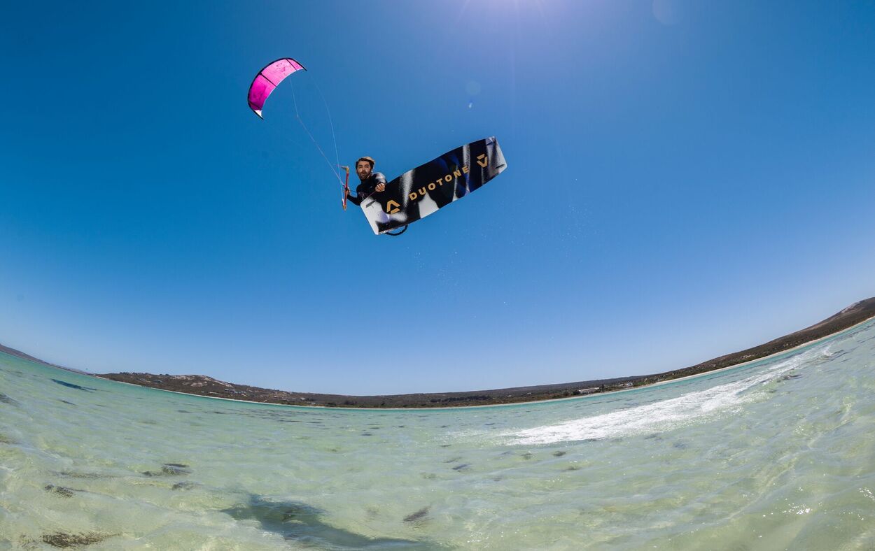 Duotone Spike SLS 2026 - Lightwind Freestyle Board - Worthing Watersports - 9010583300948 - Twintips - Duotone Kiteboarding