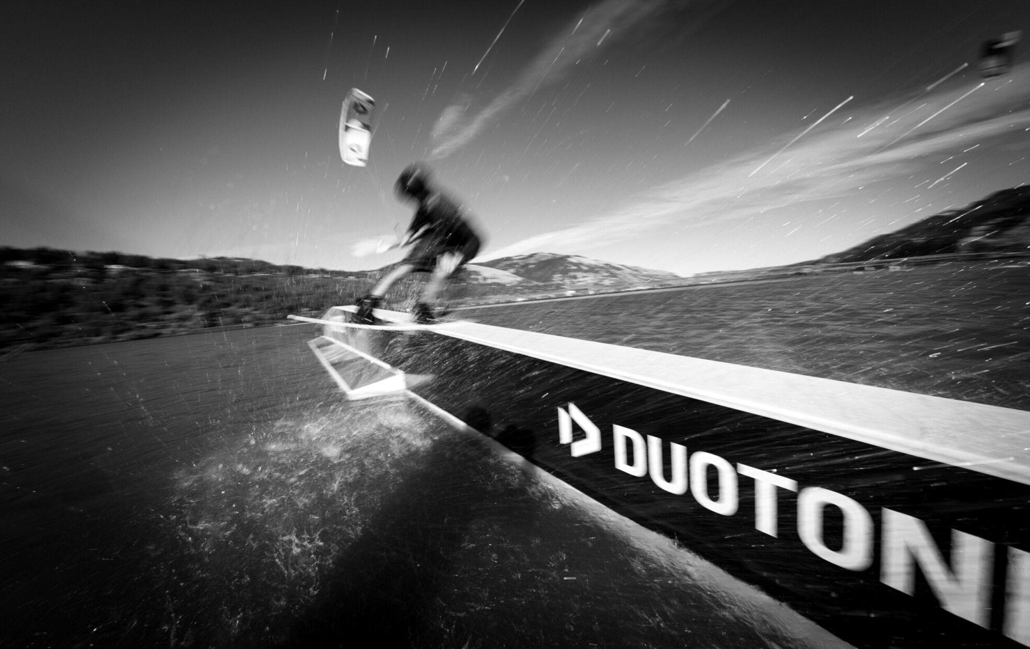 Duotone Twintip Team Series Park SLS 2025 - Worthing Watersports - 9010583237251 - Twintips - Duotone Kiteboarding