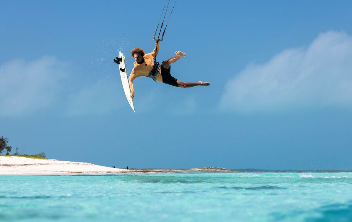 Duotone Whip SLS 2027 - High Performance Small Wave & Strapless Freestyle Surfboard - Worthing Watersports - 9010583338491 - Surfboards - Duotone Kiteboarding