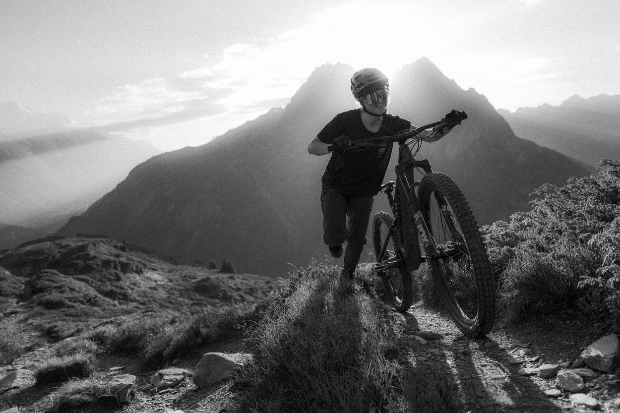 ION Bike Jersey S_Ionic Short Sleeve DR women - Worthing Watersports - 9010583203218 - Bikewear - ION Bike