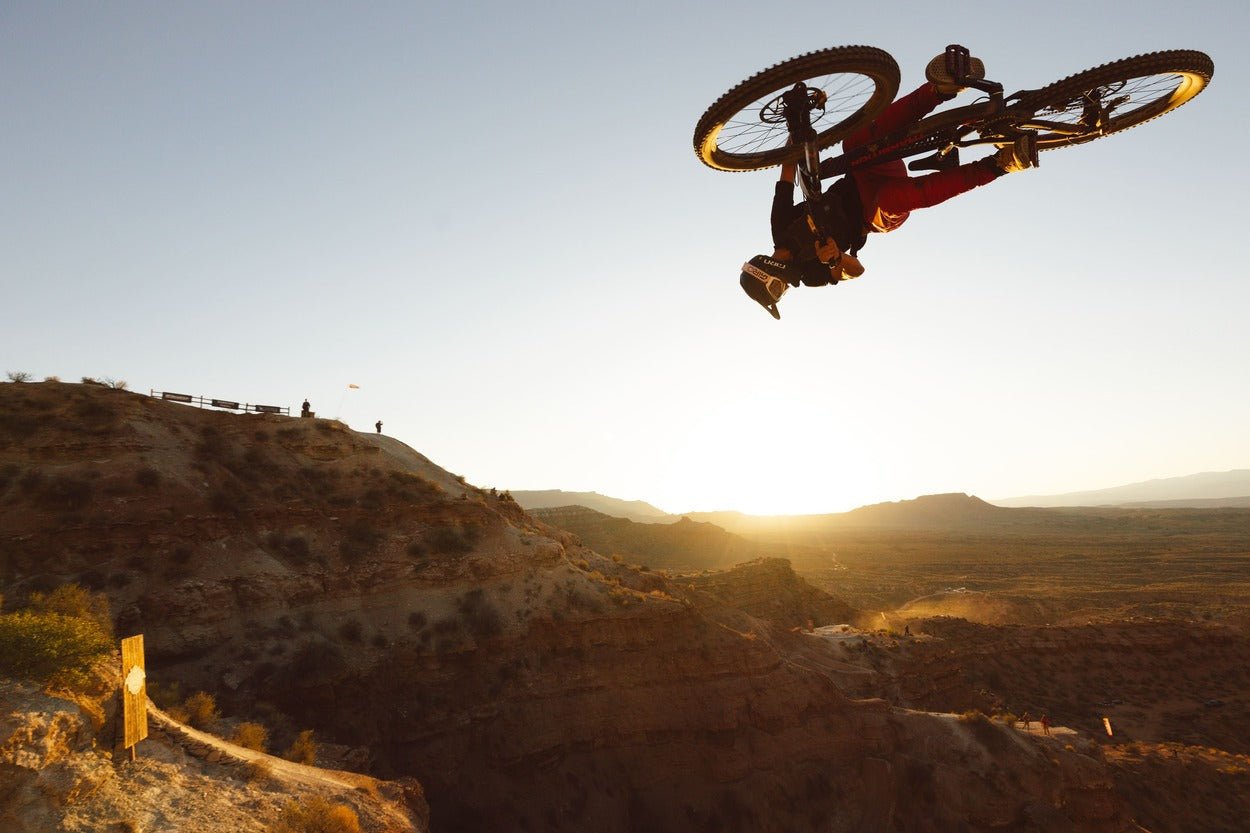 ION Bike Pants Ionic LT men - Worthing Watersports - 9010583200439 - Bikewear - ION Bike