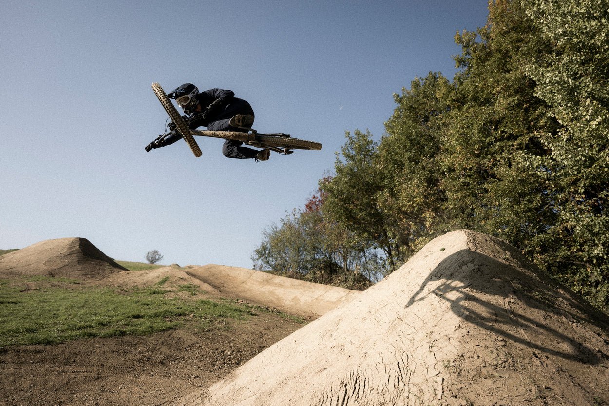 ION Bike Pants Ionic LT men - Worthing Watersports - 9010583200439 - Bikewear - ION Bike