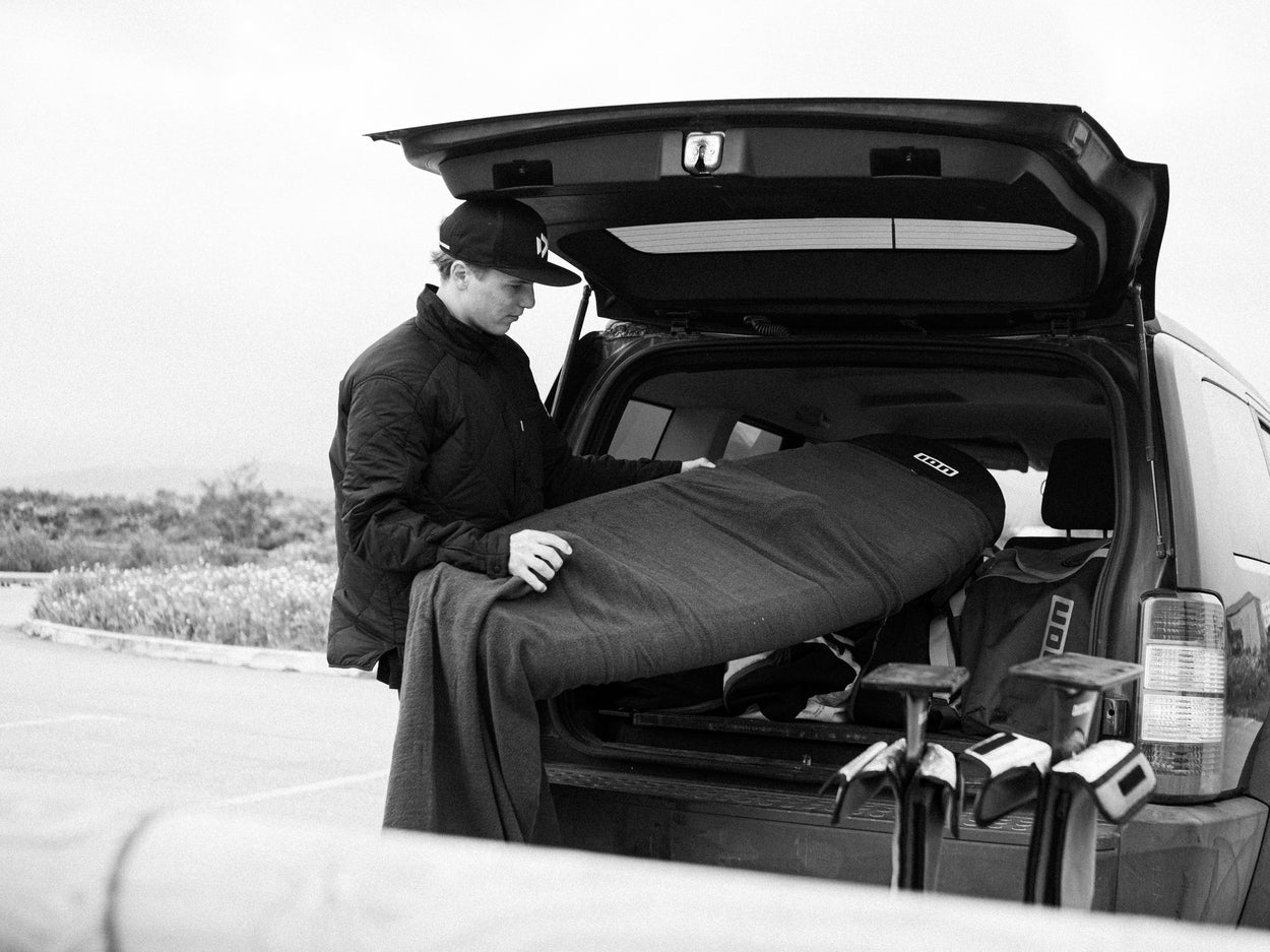 ION Boardbag Wing Sock Slim 2026 - Worthing Watersports - 9010583281636 - Bags - ION Water