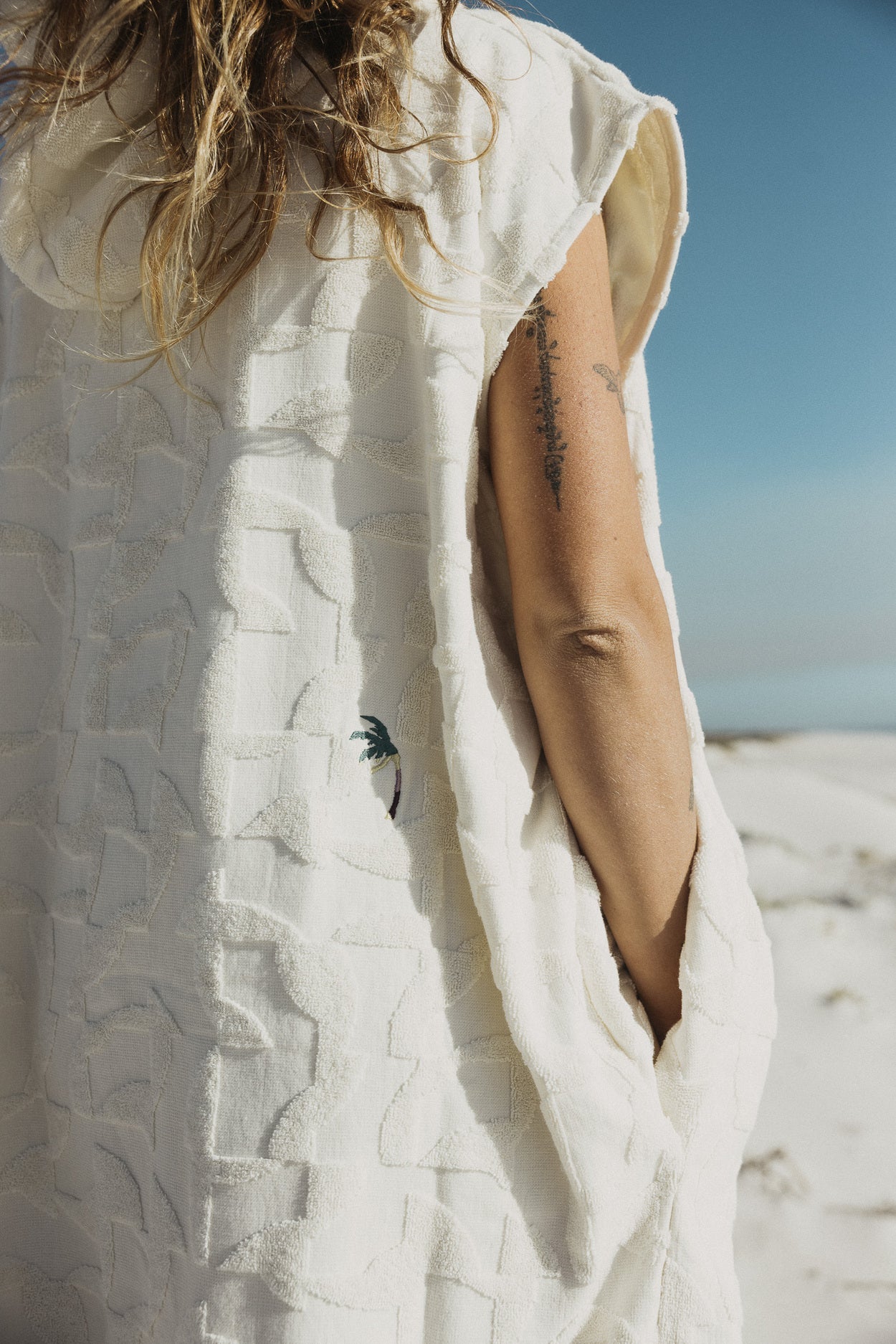 ION Poncho Select Reefside - Beach Towel - Worthing Watersports - 9010583276007 - Accessories - ION Water