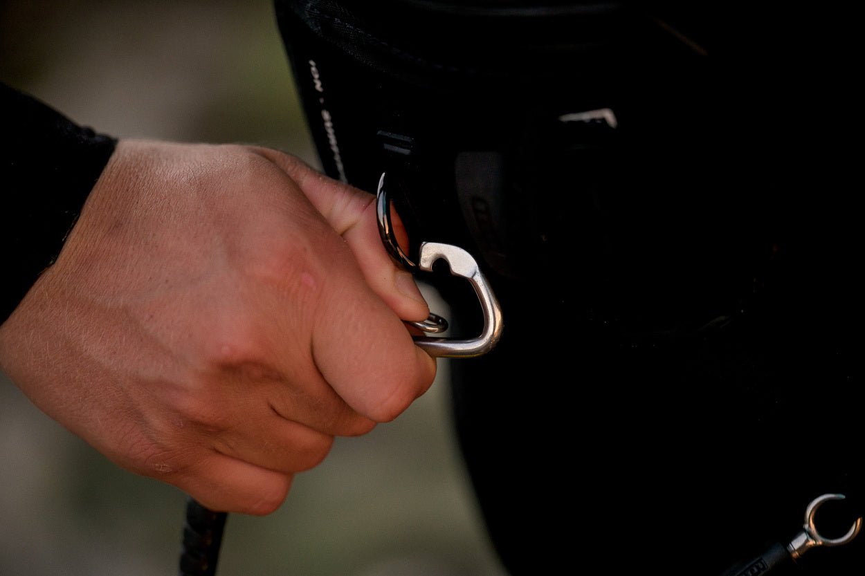 ION Wing Board Leash Core Hybrid Carabiner - Worthing Watersports - 9010583282633 - Accessories - ION Water