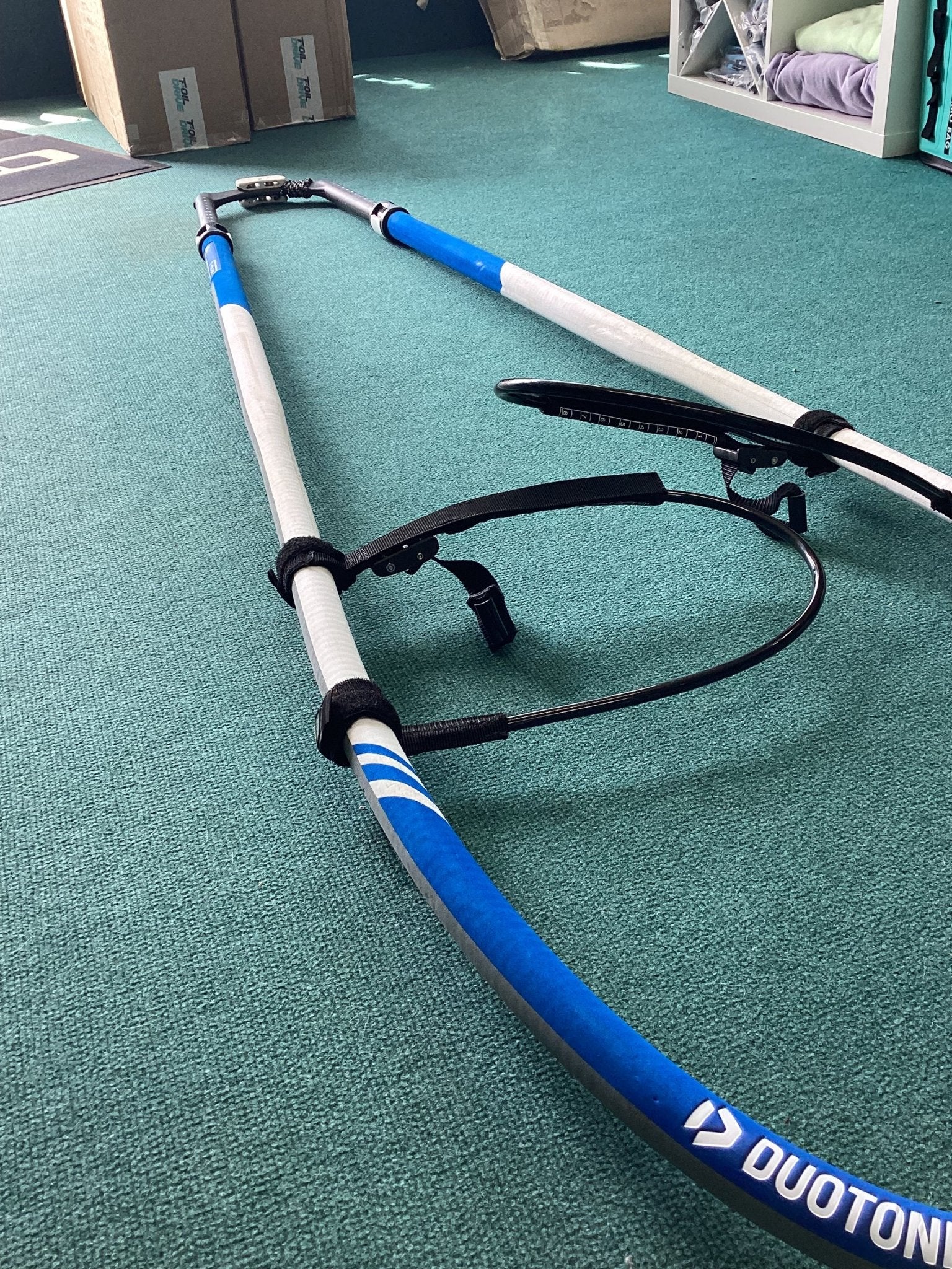 Used Duotone 100% Carbon EPX series windsurfing boom 175-225 - Worthing Watersports - Windsurfing Boom - Duotone Windsurfing
