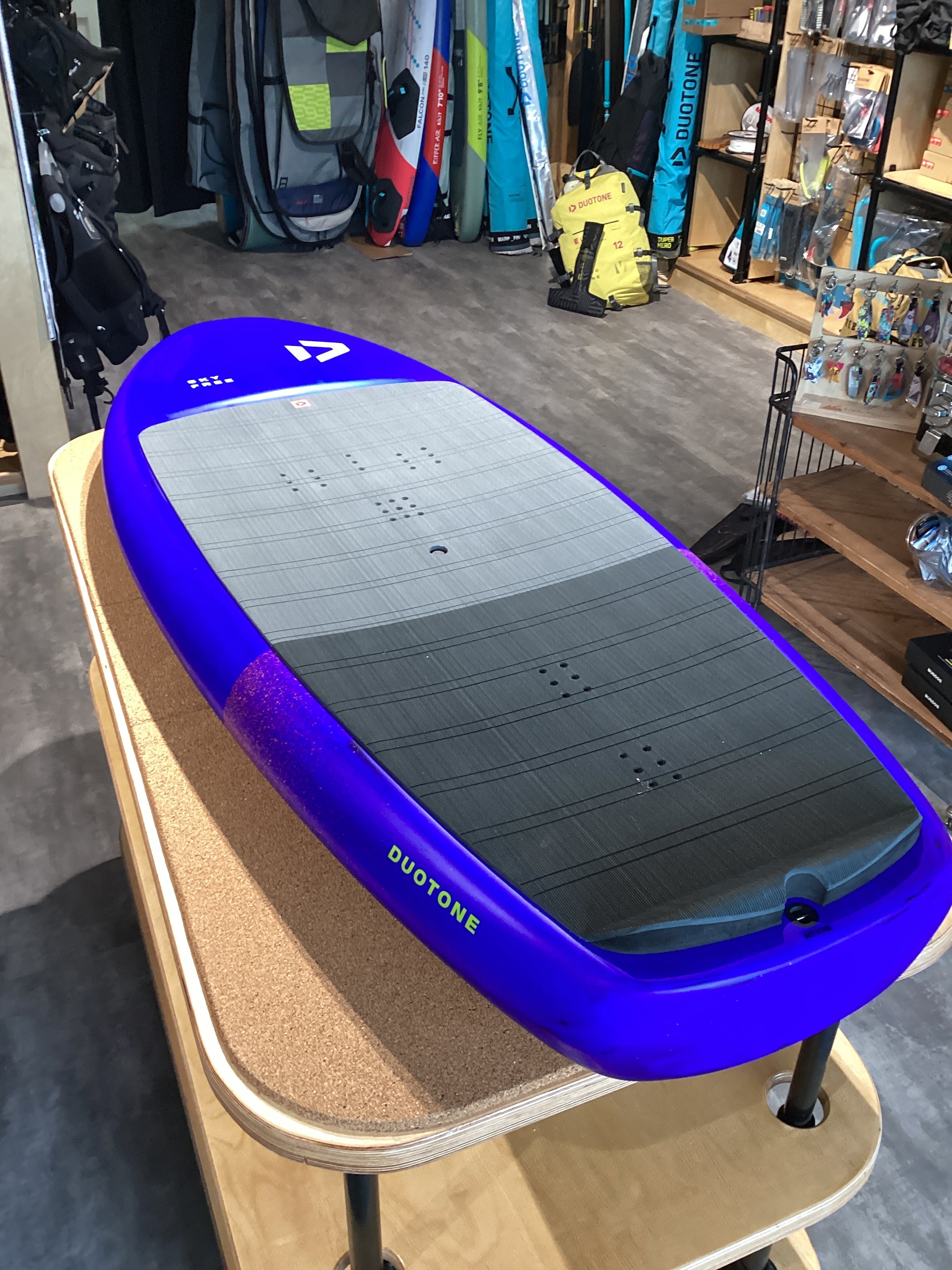 USED Duotone Foilboard Sky Free 2025 5'5'' 105L - Worthing Watersports -  - Boards - Duotone X