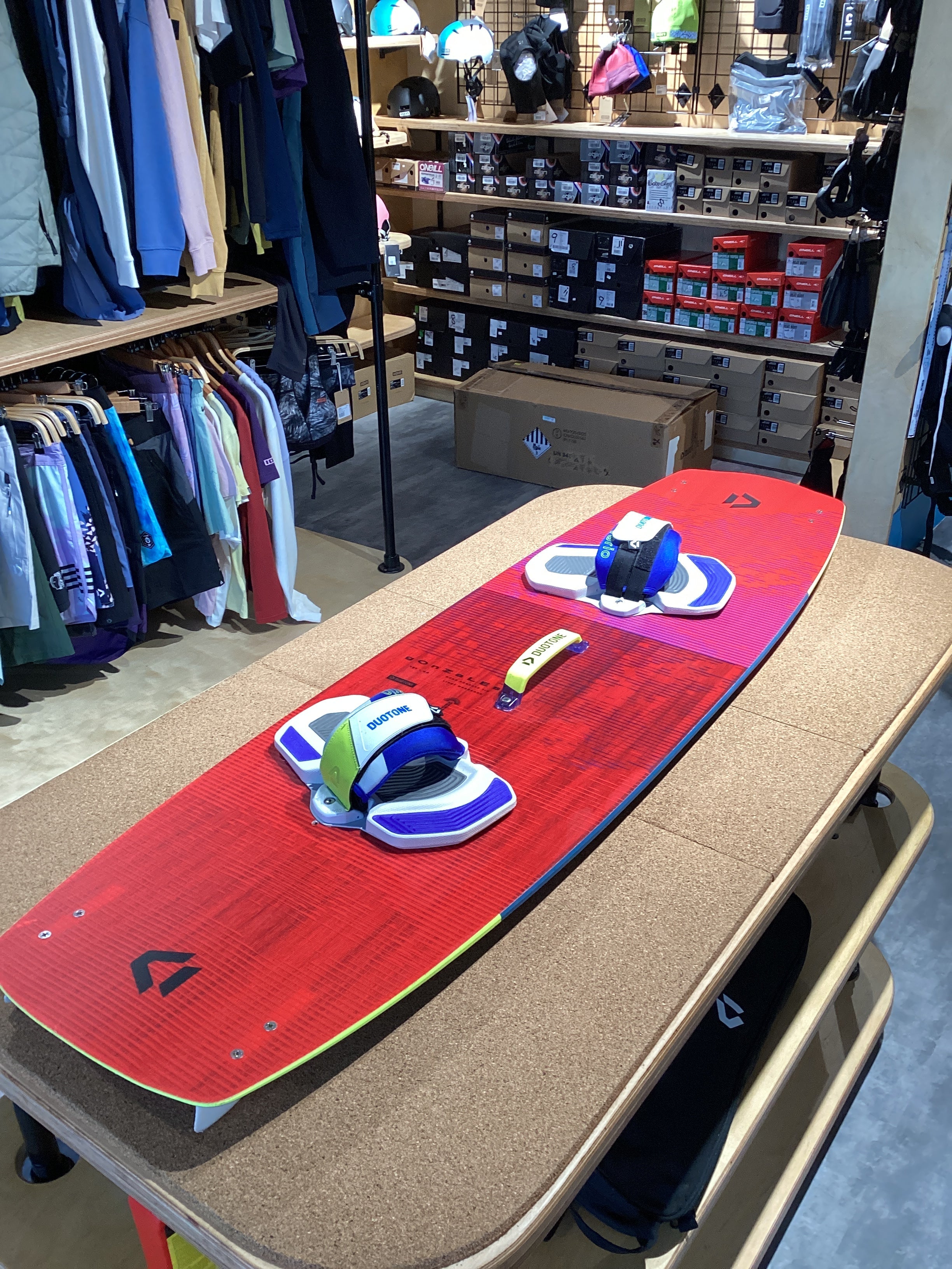 USED Duotone Gonzales 2025 151 x 44 - Worthing Watersports -  - Twintips - Duotone Kiteboarding