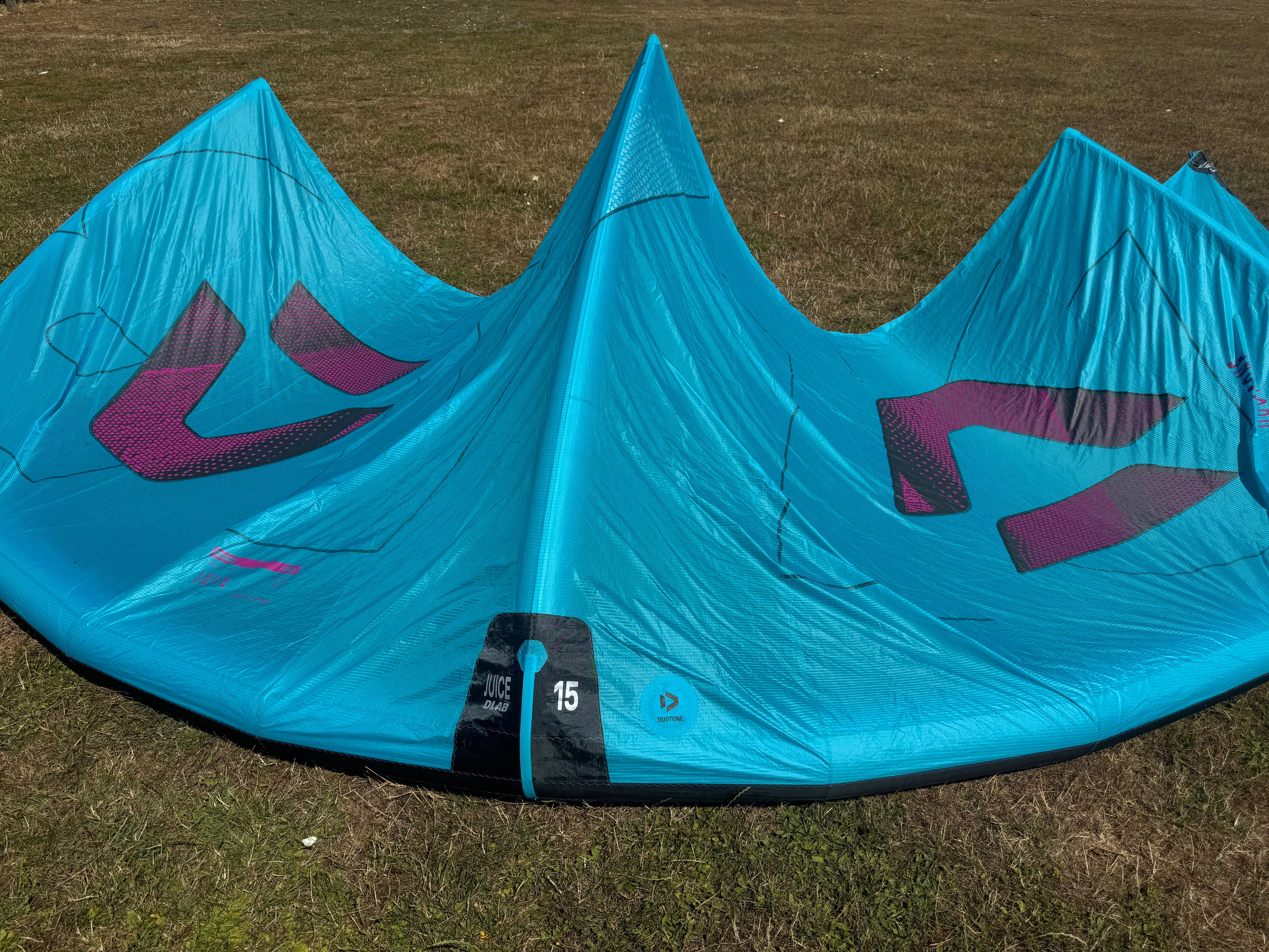 Used Duotone Juice D/LAB 15m 2026 - Ultimate Lightwind Freeride Kite - Worthing Watersports -  - Kites - Duotone Kiteboarding