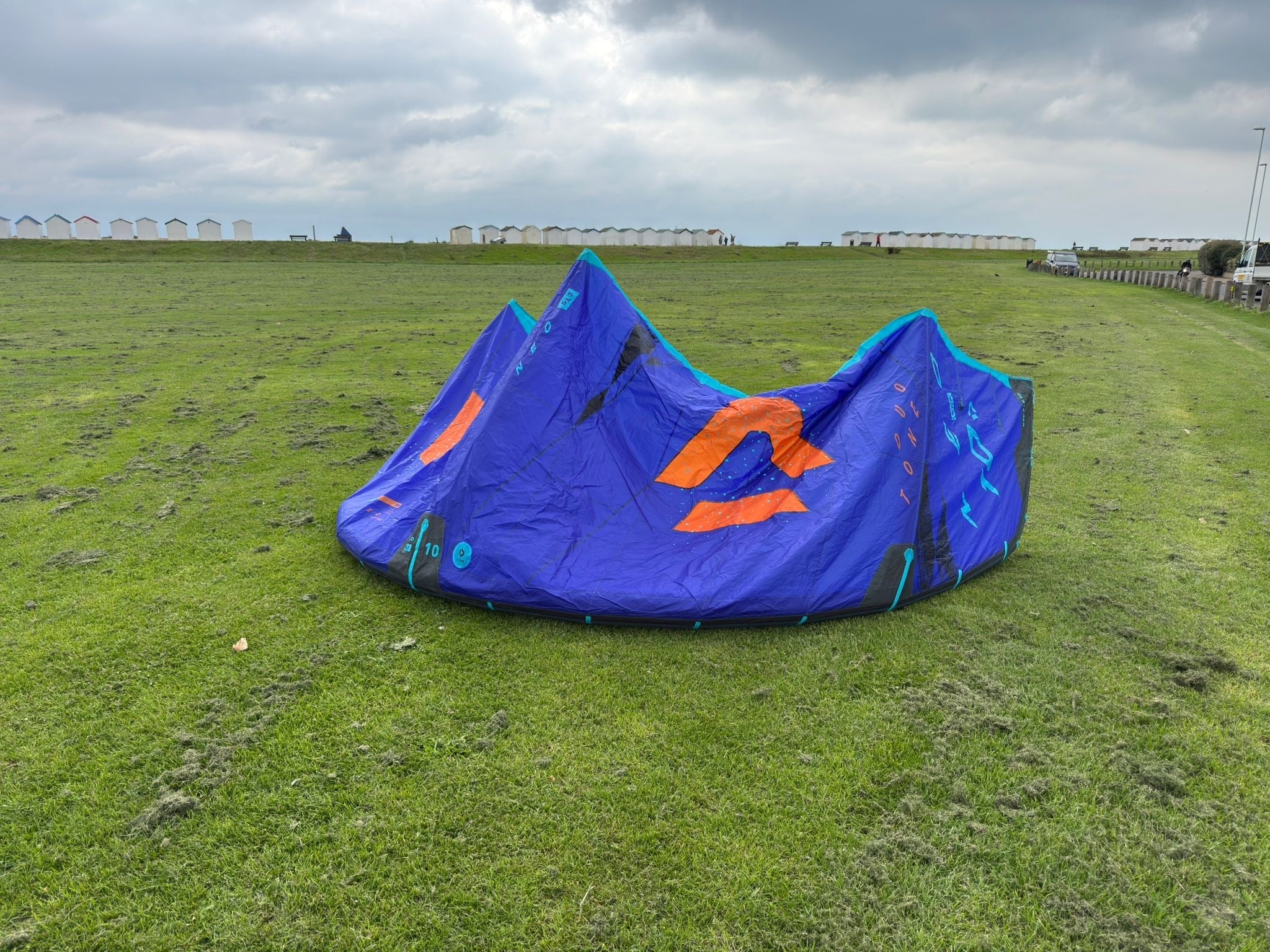 Used Duotone Kite Neo SLS 10m 2025 - Worthing Watersports - Kites - Duotone Kiteboarding
