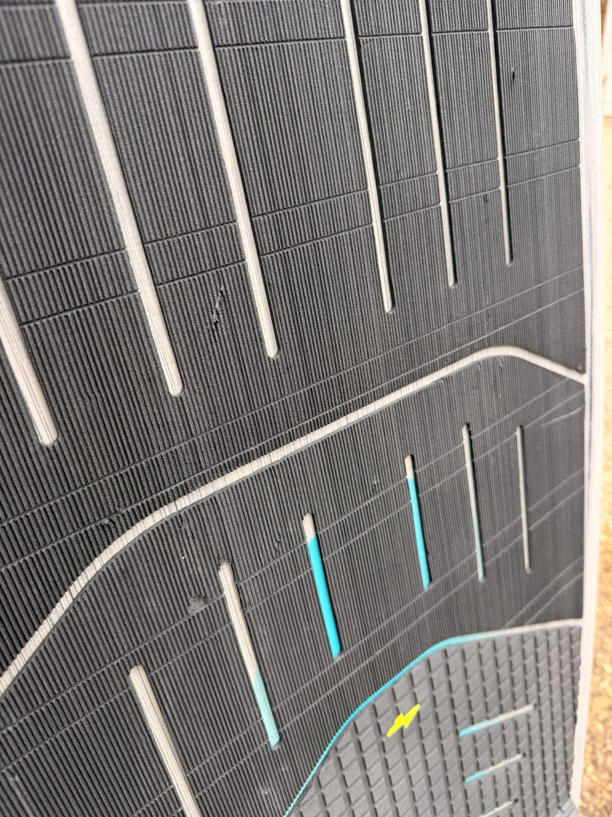 Used Duotone MIDFISH - 5’5 - 45l Foil Assist Board - Worthing Watersports -  - Foilboard - Duotone Foiling & Electric