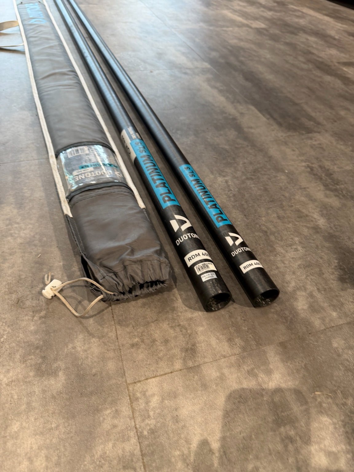 Used Duotone Platinum SLS RDM 400 Windsurfing Mast – 100% Carbon - Worthing Watersports - U-PLATINUM-SLS-RDM400-325503 - Masts - Duotone Windsurfing