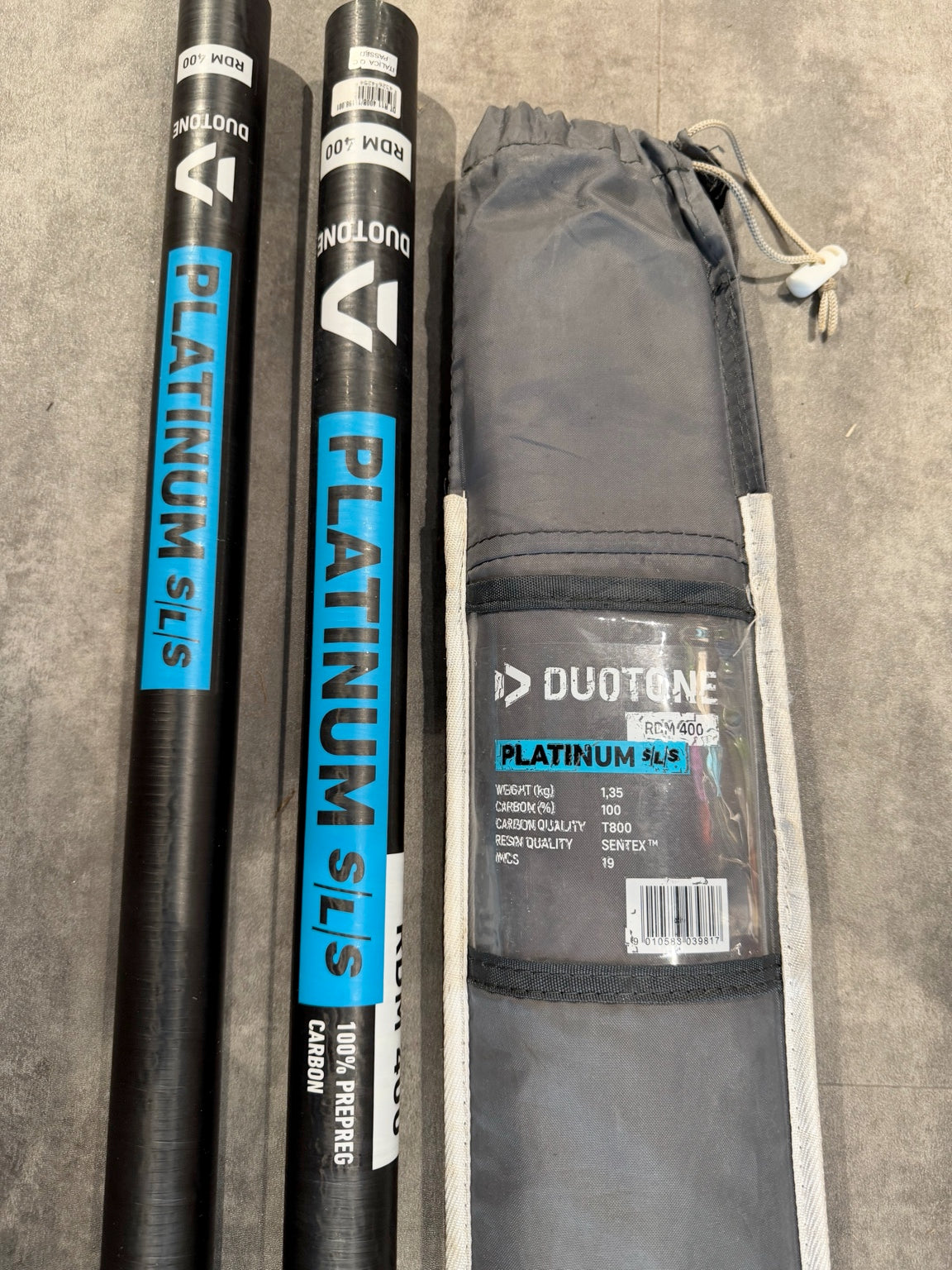 Actual used Duotone Platinum SLS mast sections and bag detail