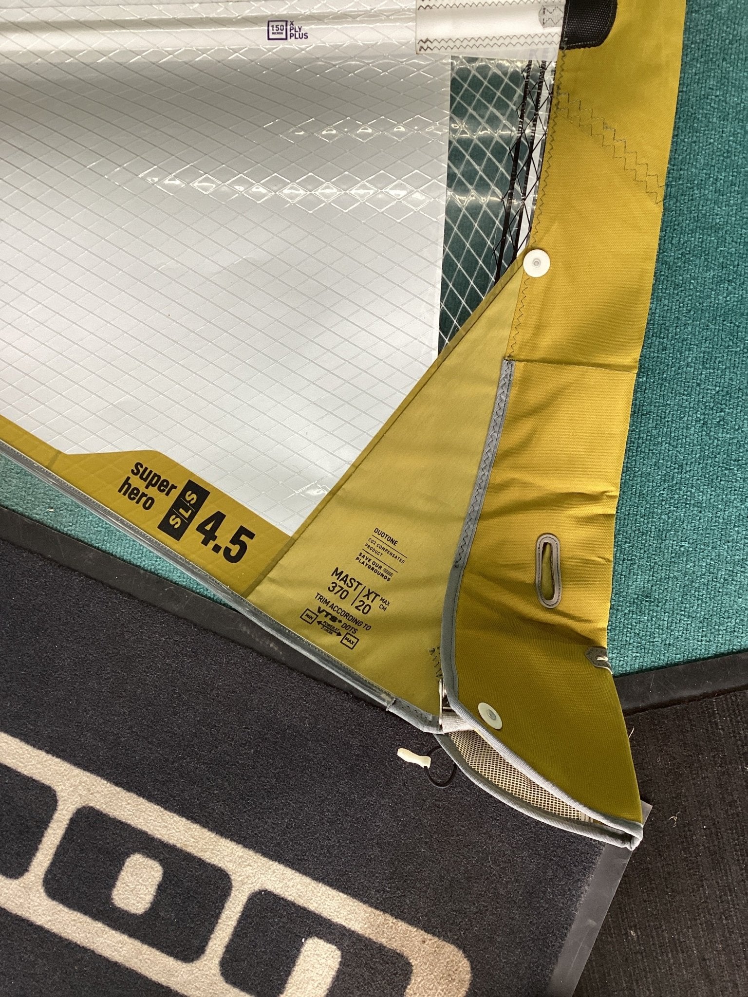 USED Duotone Super Hero SLS 2024 4.5m - Worthing Watersports - Windsurfing Sails - Duotone Windsurfing