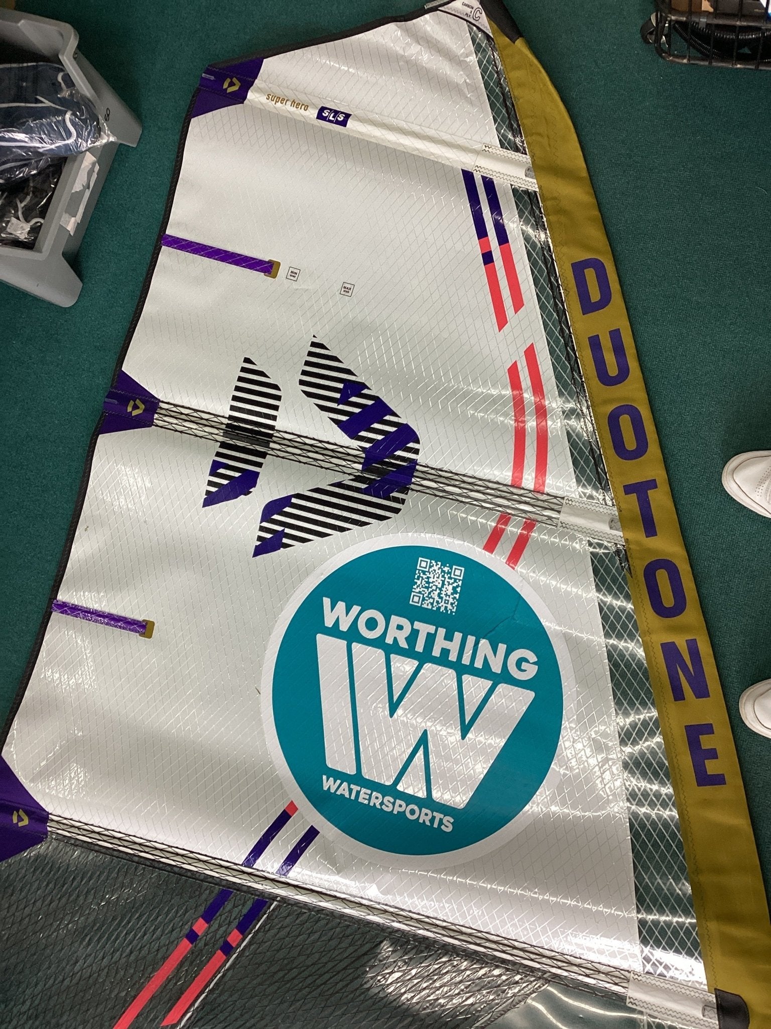 USED Duotone Super Hero SLS 2024 4.5m - Worthing Watersports - Windsurfing Sails - Duotone Windsurfing