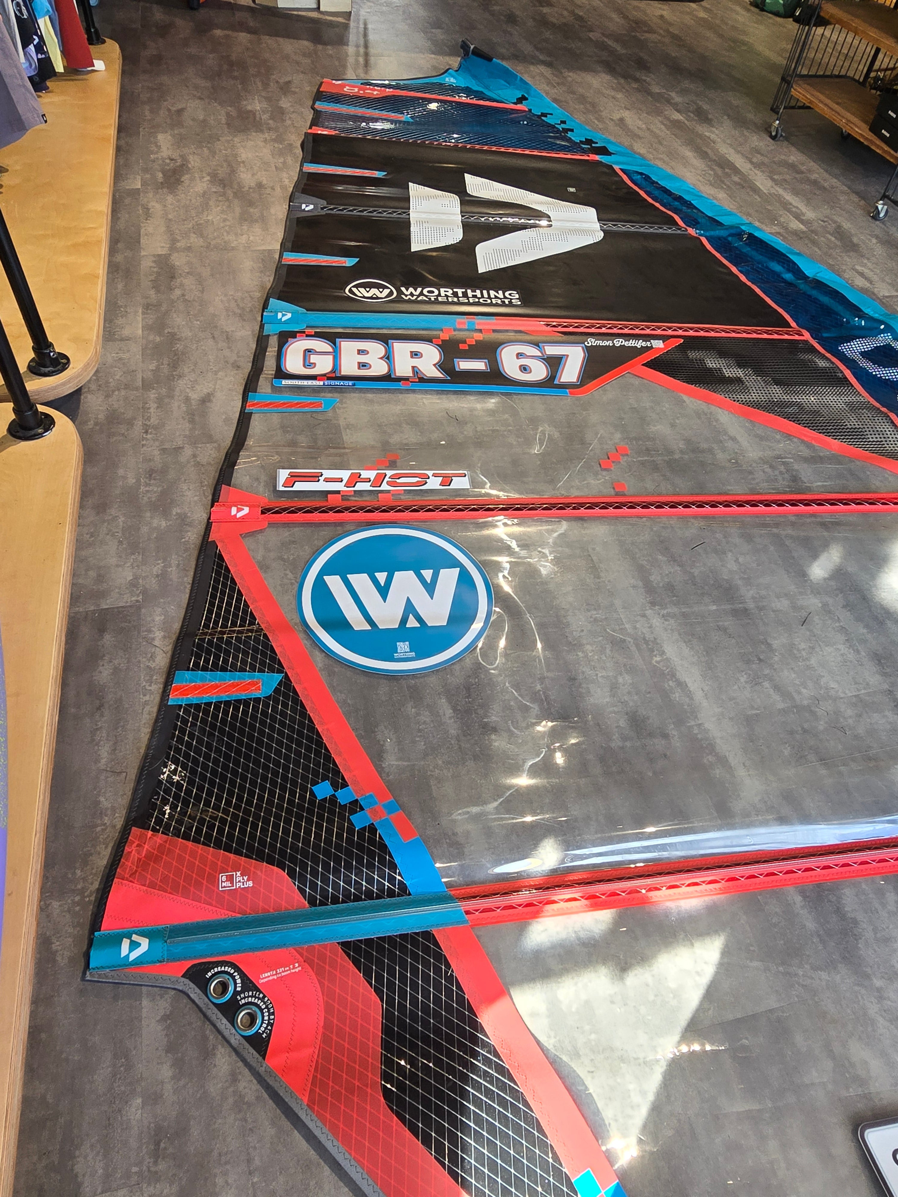 USED Duotone Warp_Fin 2025 8.4 - Worthing Watersports -  - Sails - Duotone Windsurfing