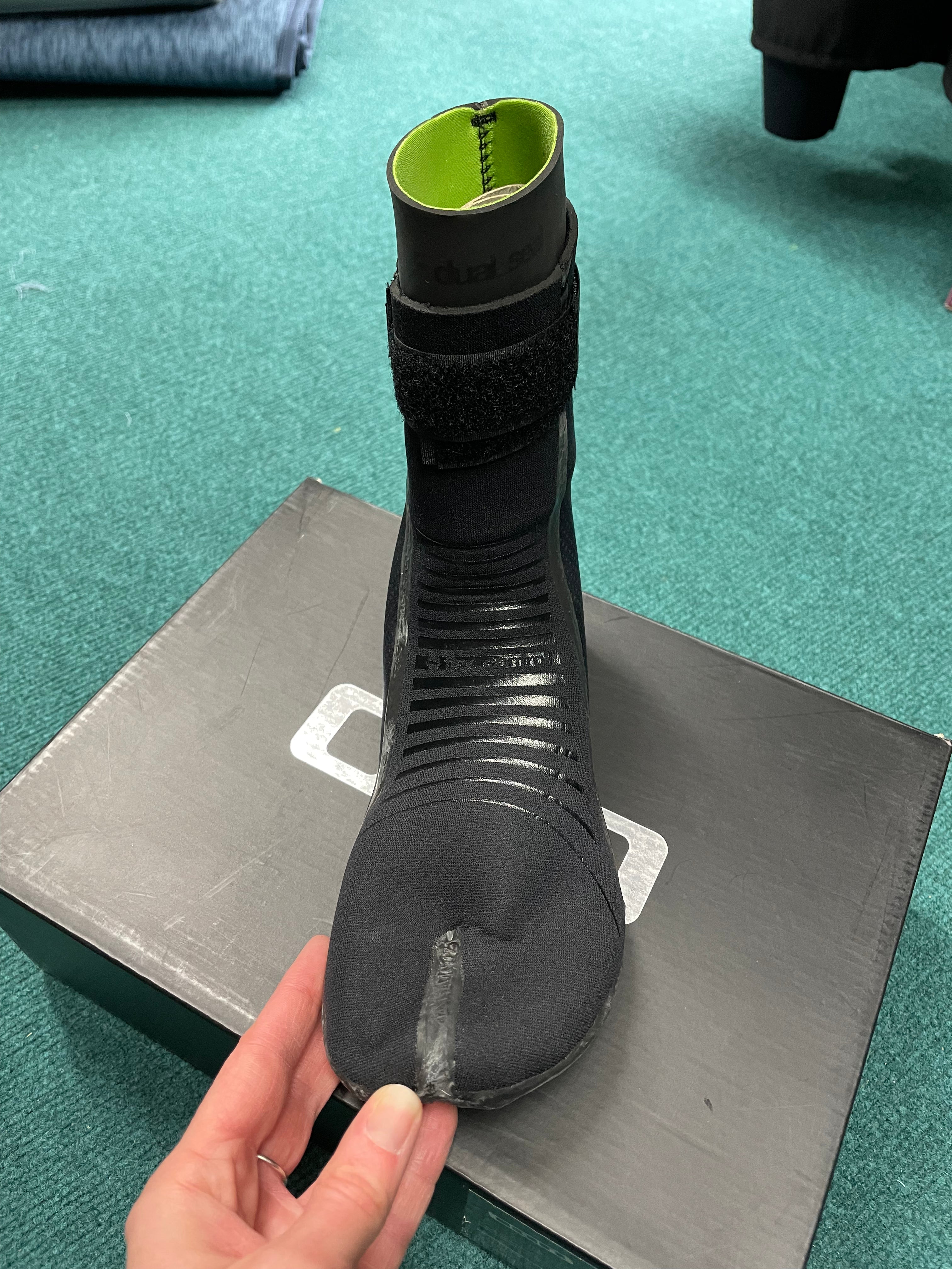 ION Ballistic Socks 3/2 Internal Split Pre 2020