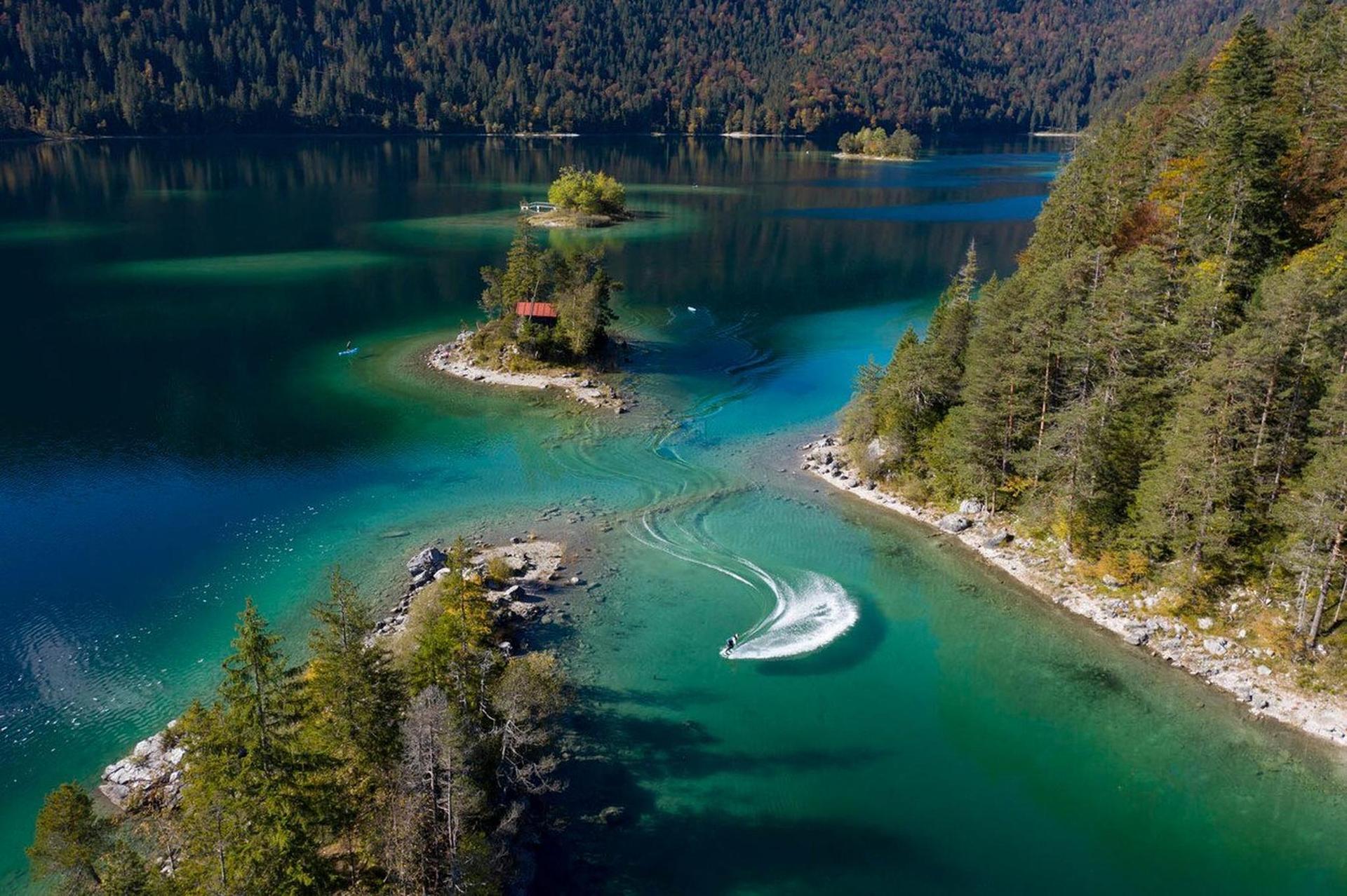 ION Collision Vest Core Front Zip 2024