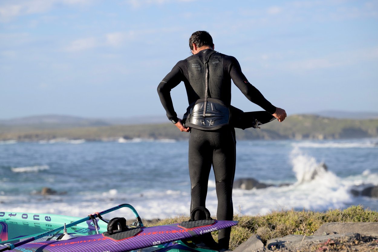 ION Men Wetsuit Seek Select 5/4 Backzip 2024