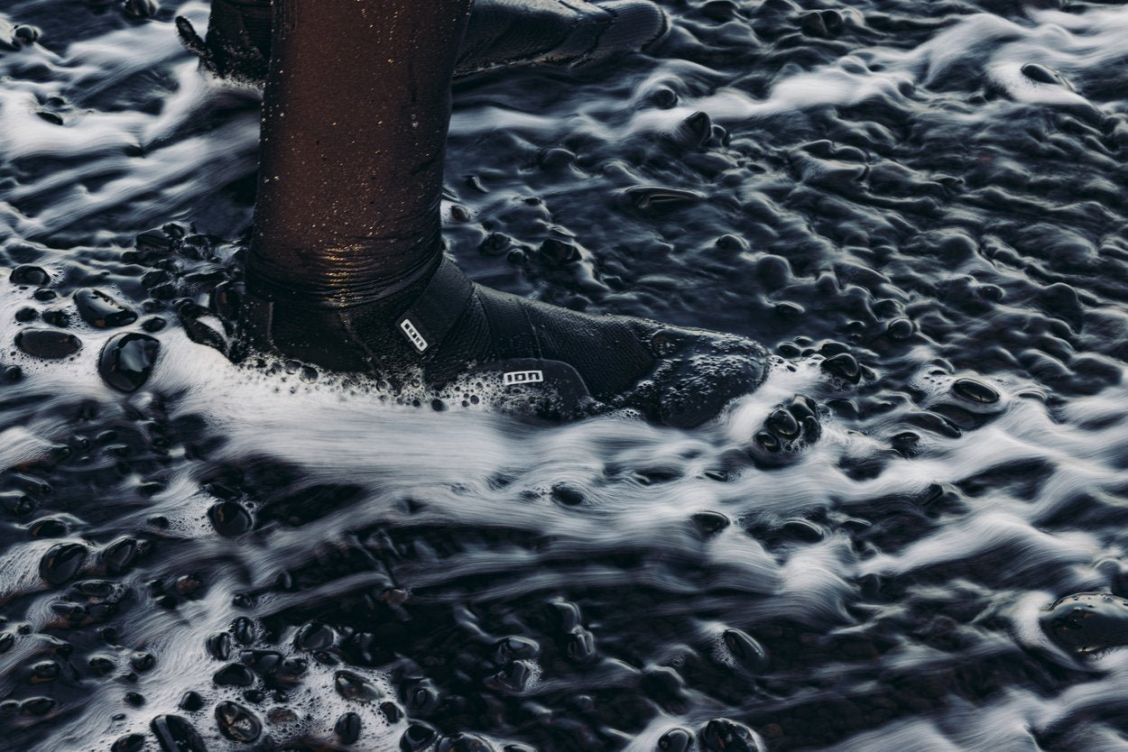 ION Neoprene Boots Ballistic 3/2 Round Toe 2024