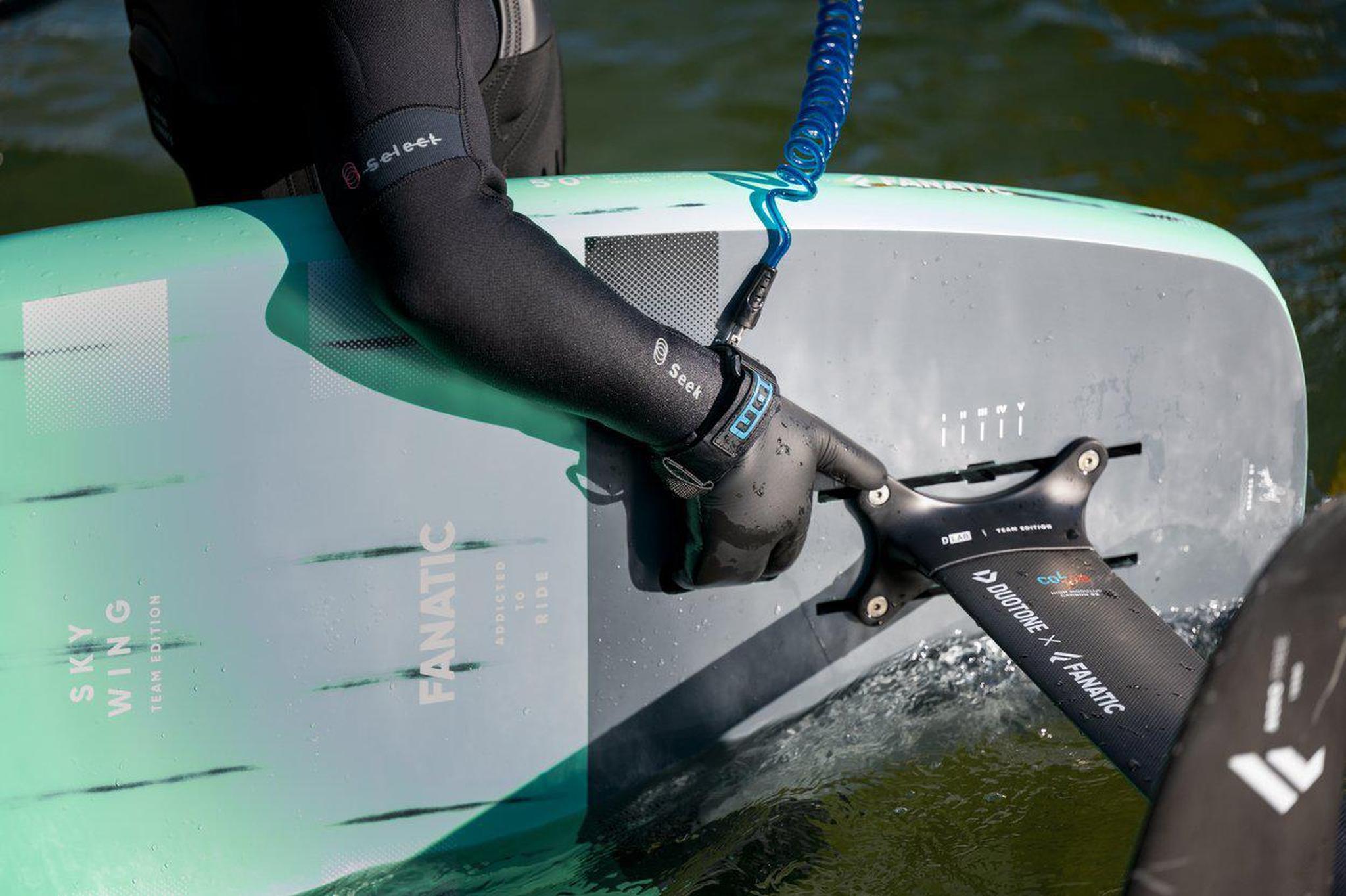 ION Neoprene Gloves Lobster Mitten 4/3 2024