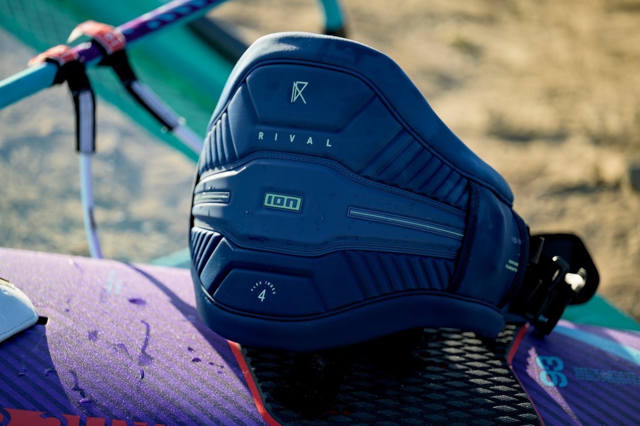 ION Rival Windsurf Harness Men 2024