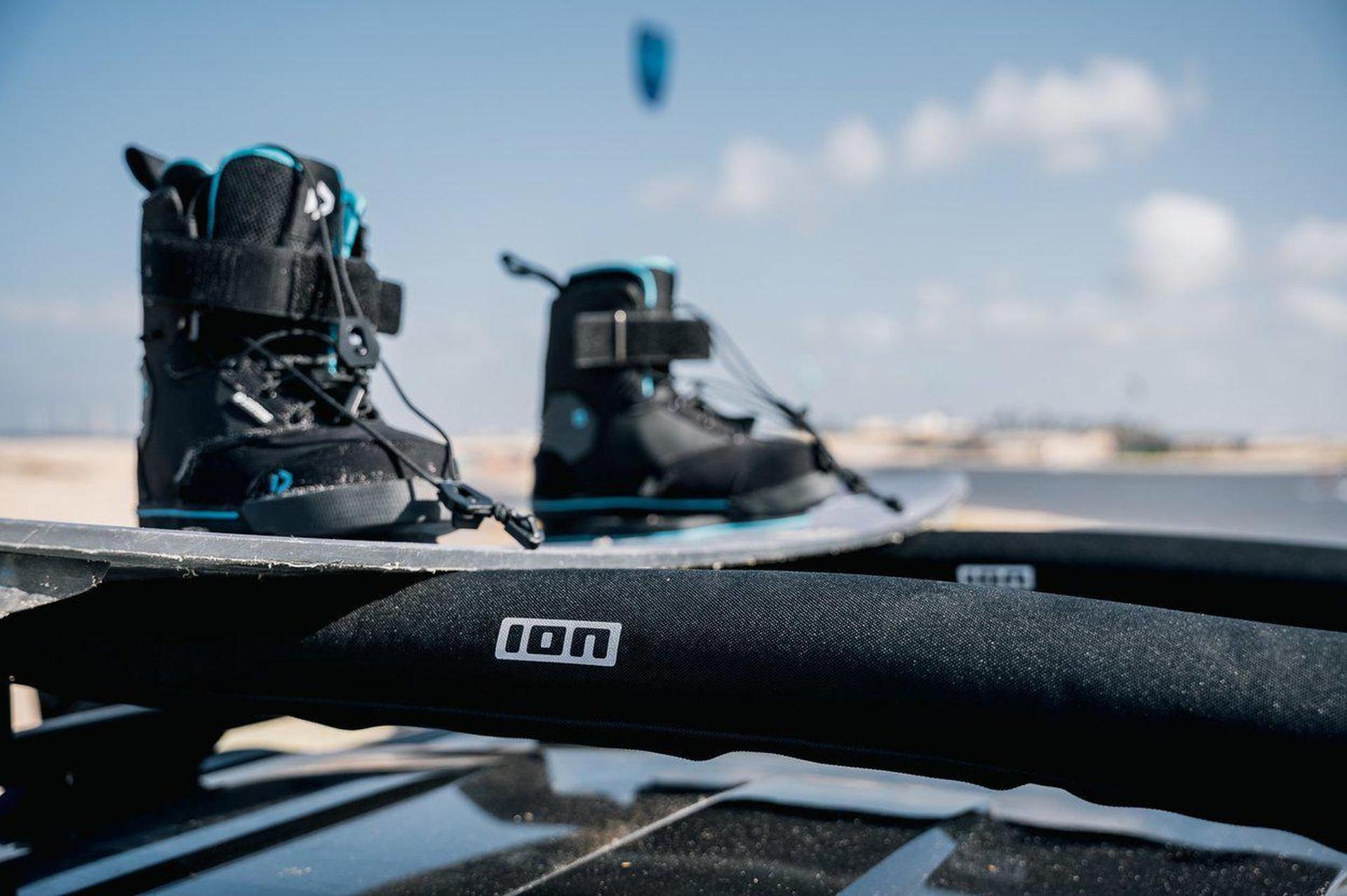 ION Roof Rack Pads 40cm 2024